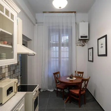 Kinsley 2 Apartament *